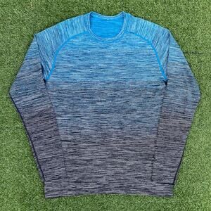 lululemon athletica Blue and Gray Short Sleeve Tee